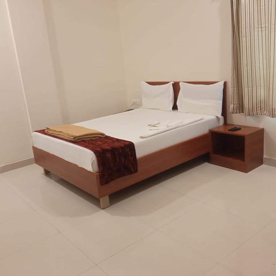 Mulberry Inn Bangalore Ngoại thất bức ảnh